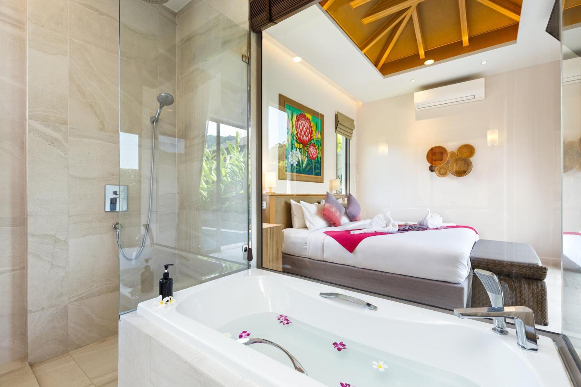 Private Resort Boutique Villa Dalaa 5 With Eco Pool, Near Kamala-stranden Eksteriør bilde